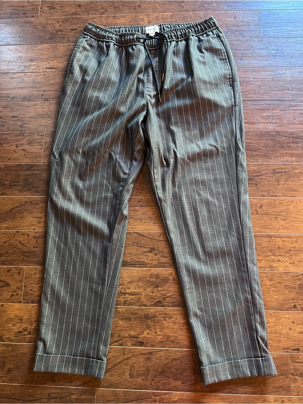 Men’s Open Edit Pinstripe Drawstring Pants - Picture 3 of 8